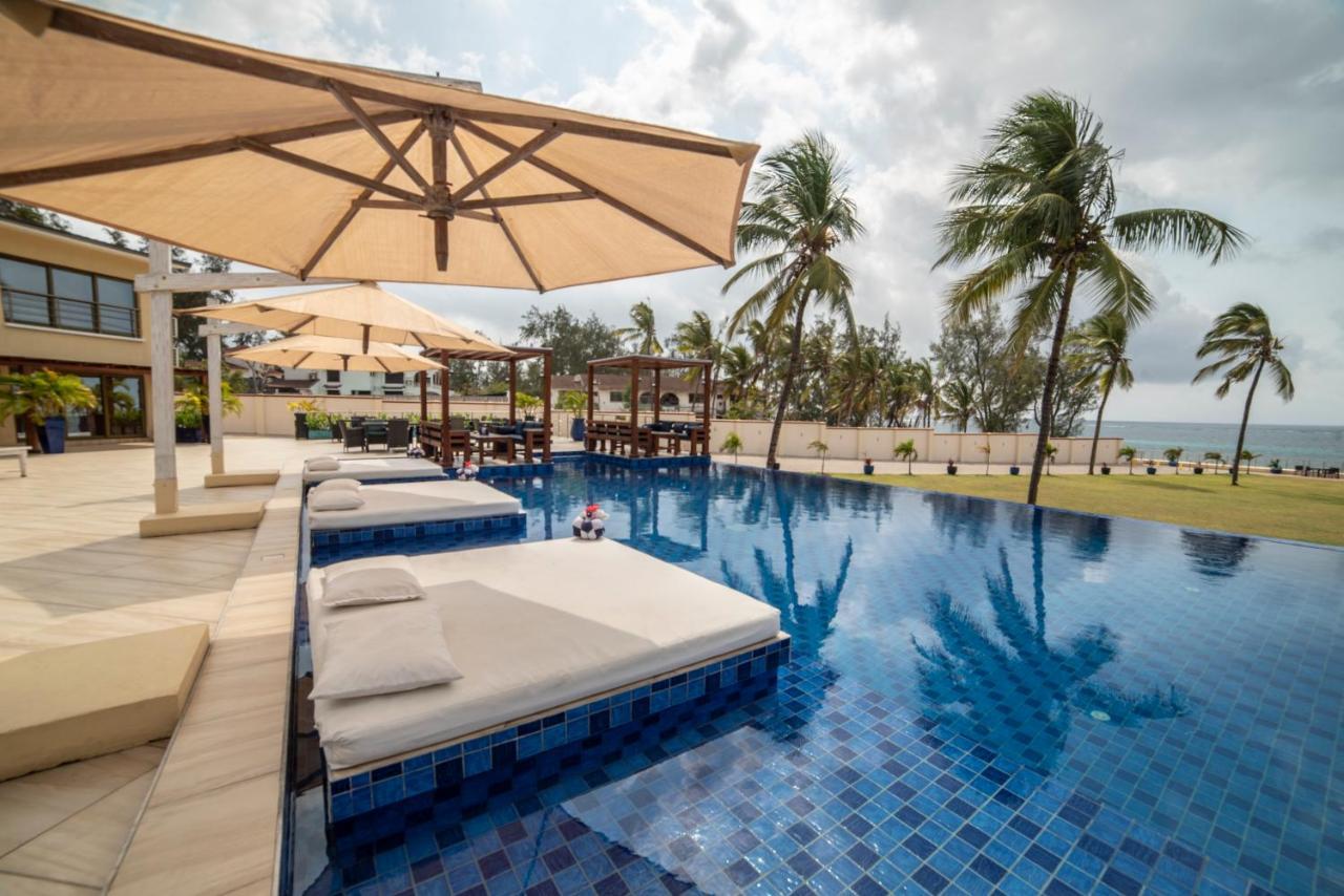 Jumeirah Beachfront Mombassa Buitenkant foto